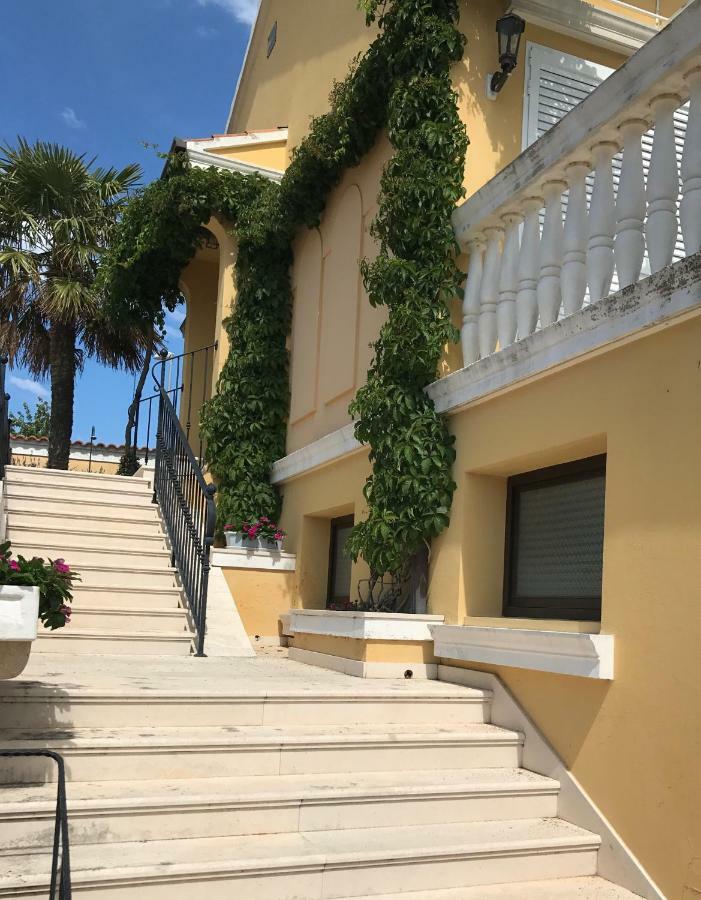 Vila Rojana Vodice Exterior photo